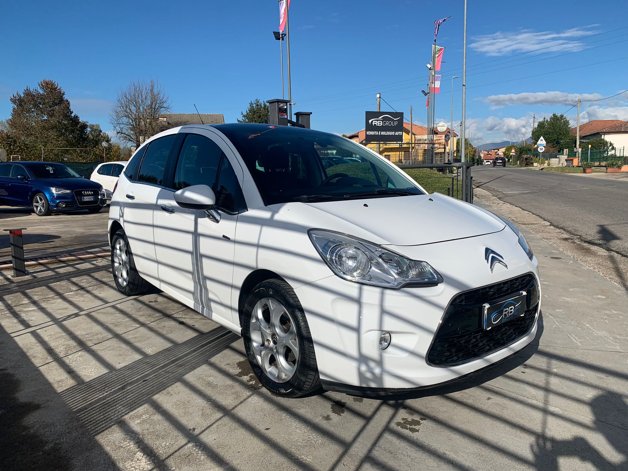 Citroen C3 1.4 HDi 70CV airdream Exclusive - immagine 3
