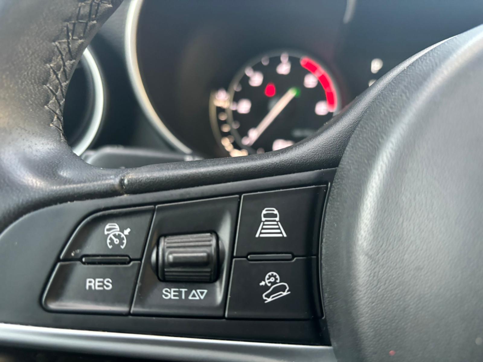 Alfa Romeo Stelvio 2.2 Turbodiesel 160 CV AT8 RWD Business - immagine 18