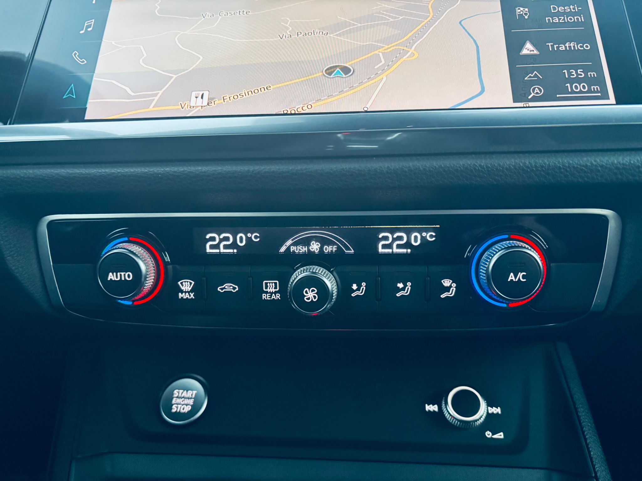 Audi Q3 II 2019 35 2.0 tdi S line edition s-tronic - immagine 23
