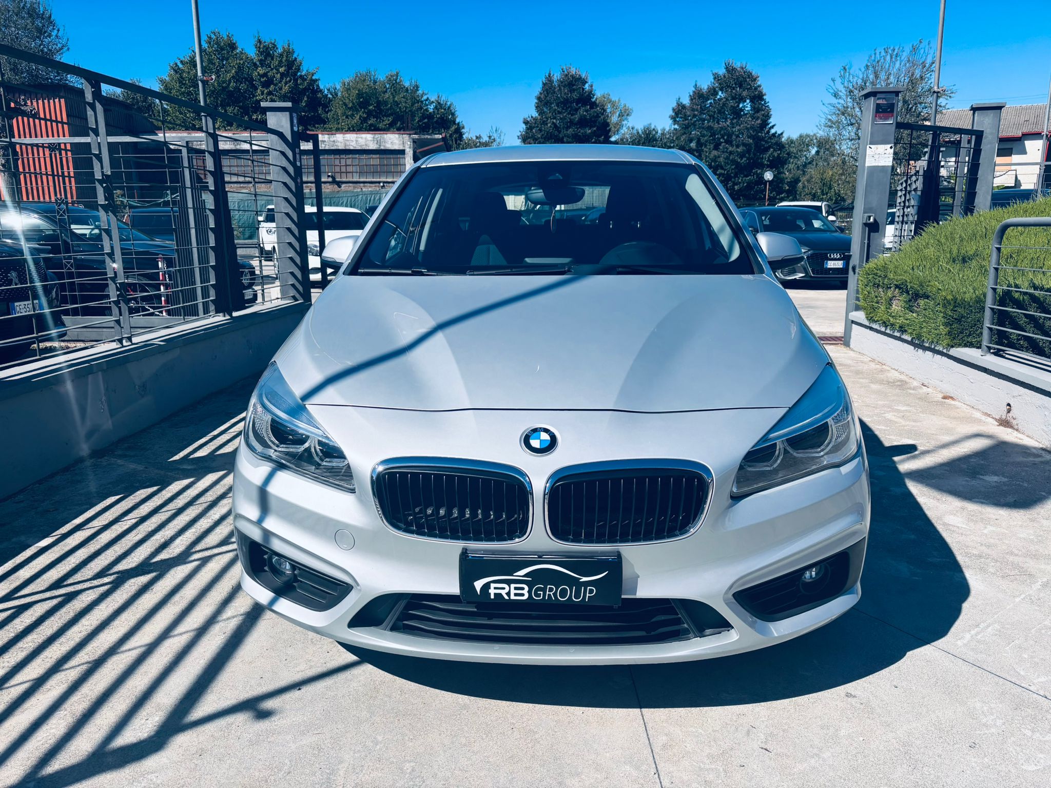 BMW 216 Serie 2 F45 2014 Active Tourer 216d Sport auto - immagine 2