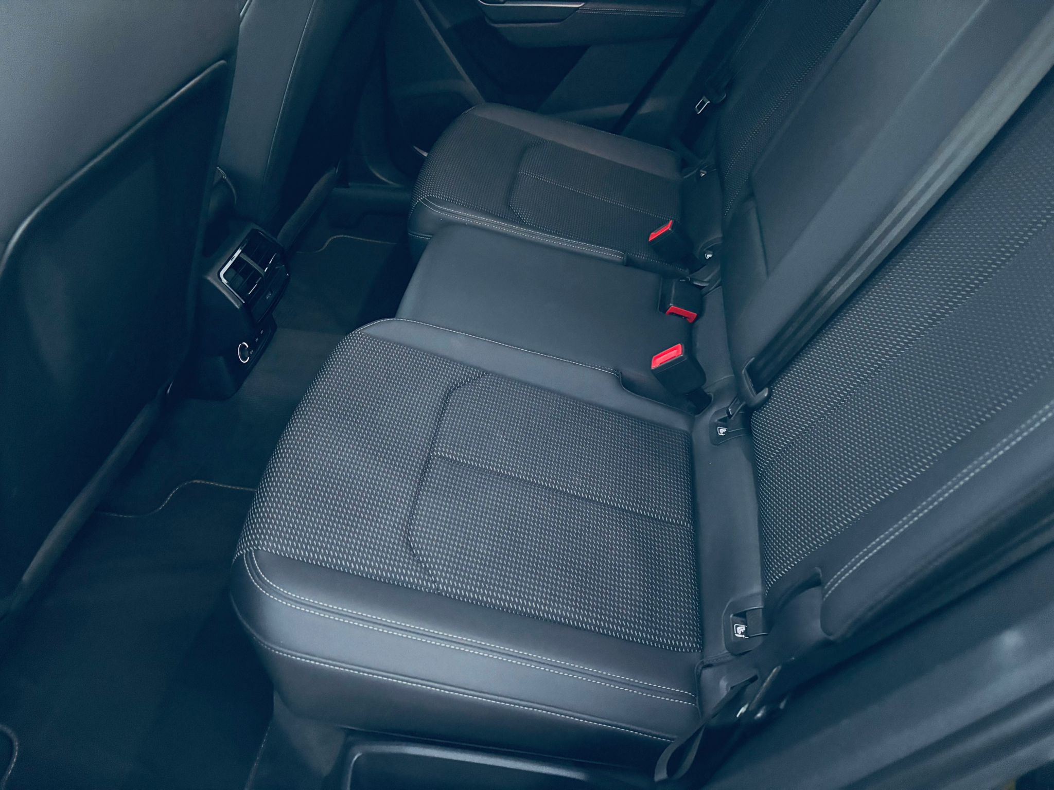 Audi Q3 II 2019 35 2.0 tdi S line edition s-tronic - immagine 25