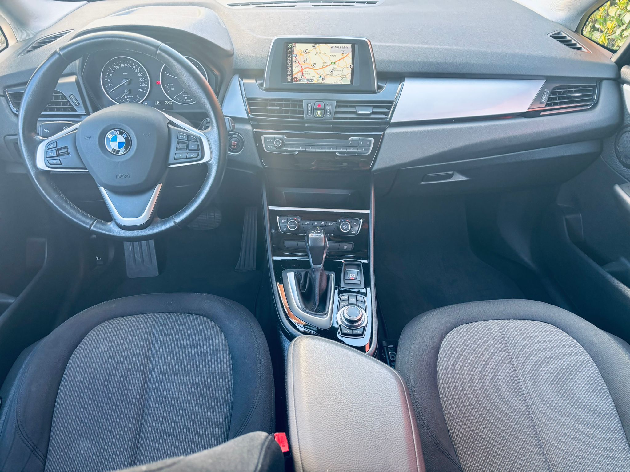 BMW 216 Serie 2 F45 2014 Active Tourer 216d Sport auto - immagine 10