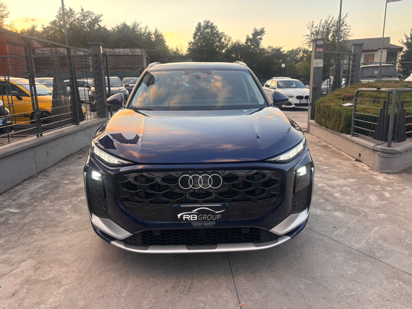 Audi Q3 35 TDI S tronic line edition - immagine 2