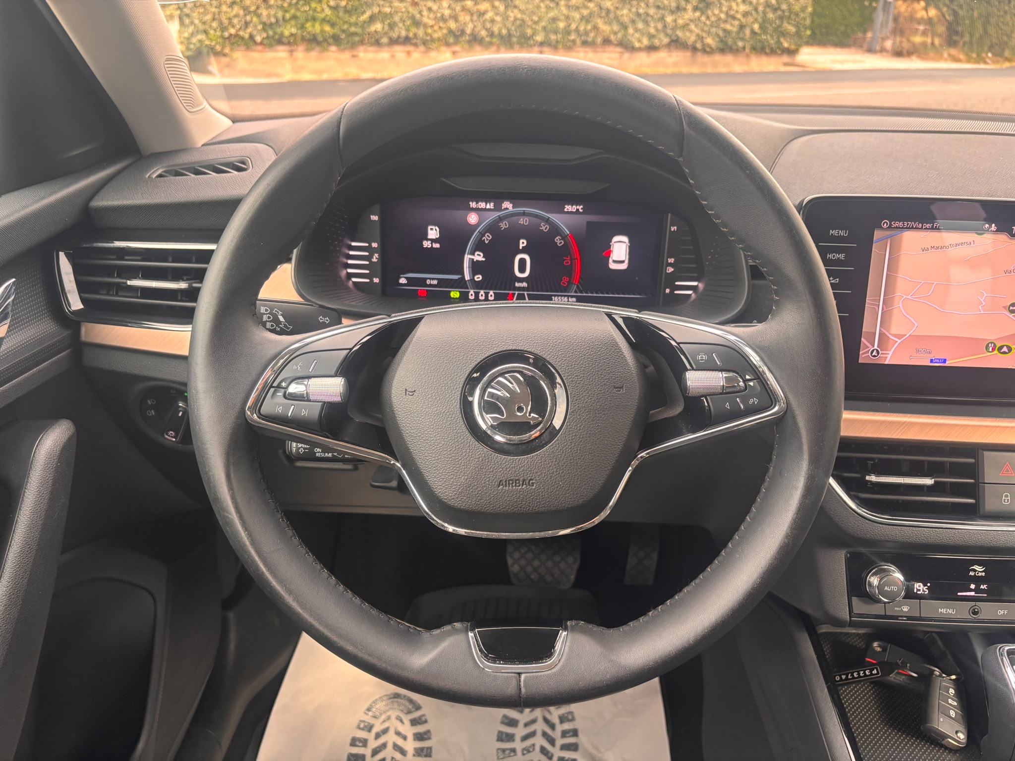Skoda Kamiq 1.5 TSI ACT DSG Monte Carlo - immagine 13