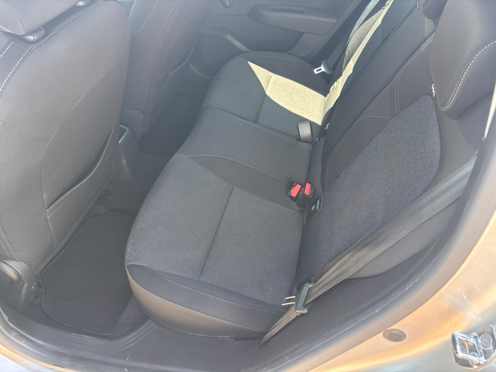 Renault Clio TCe 90 CV 5 porte Zen - immagine 13