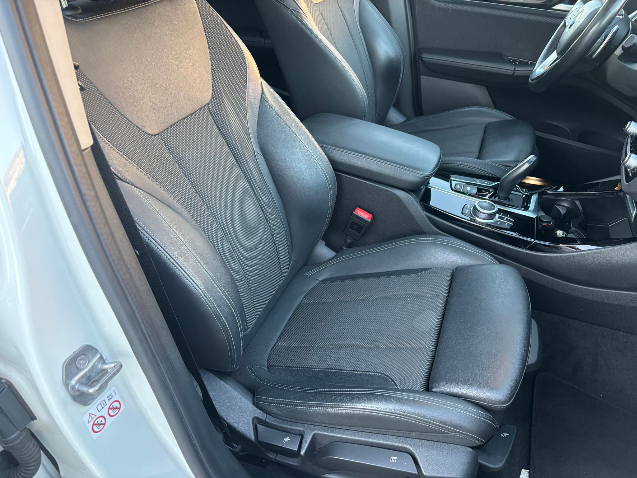 Bmw X3 xDrive20d Luxury - immagine 14