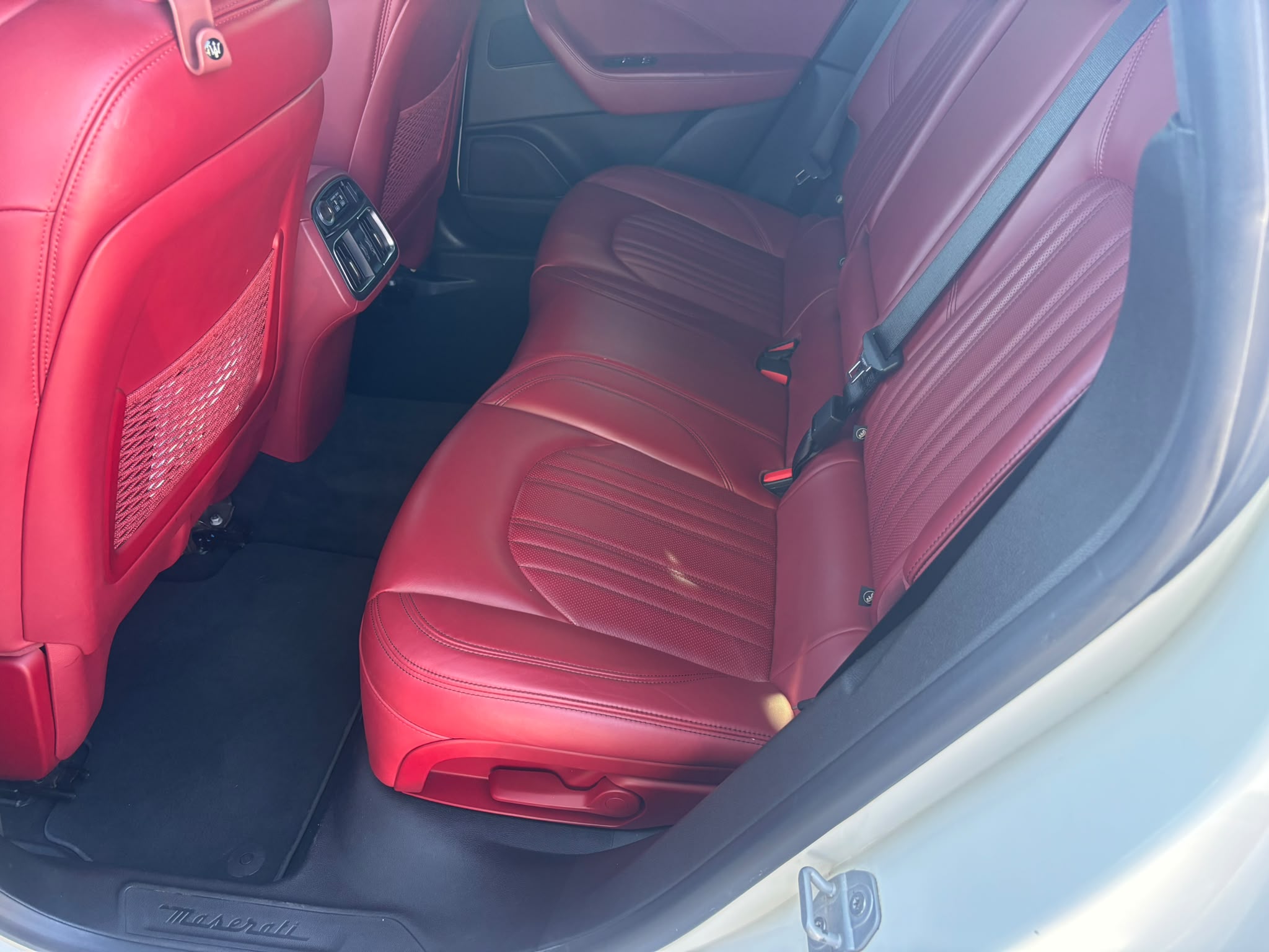 Maserati Levante V6 Diesel 275 CV AWD - immagine 17