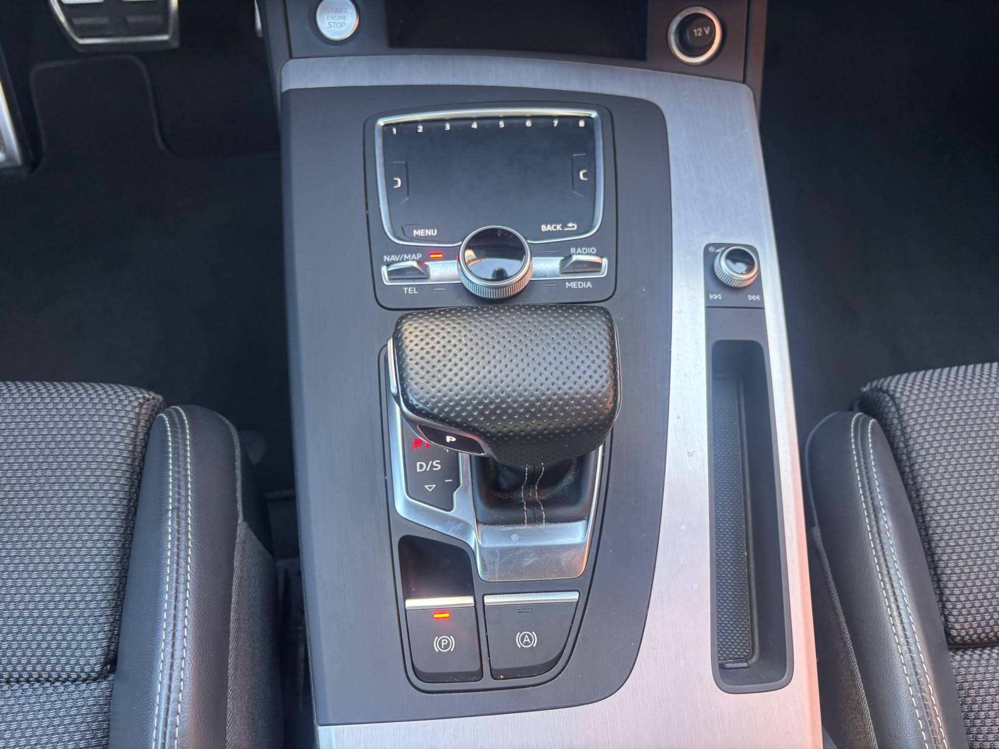 Audi Q5 2.0 TDI quattro S tronic line plus - immagine 15