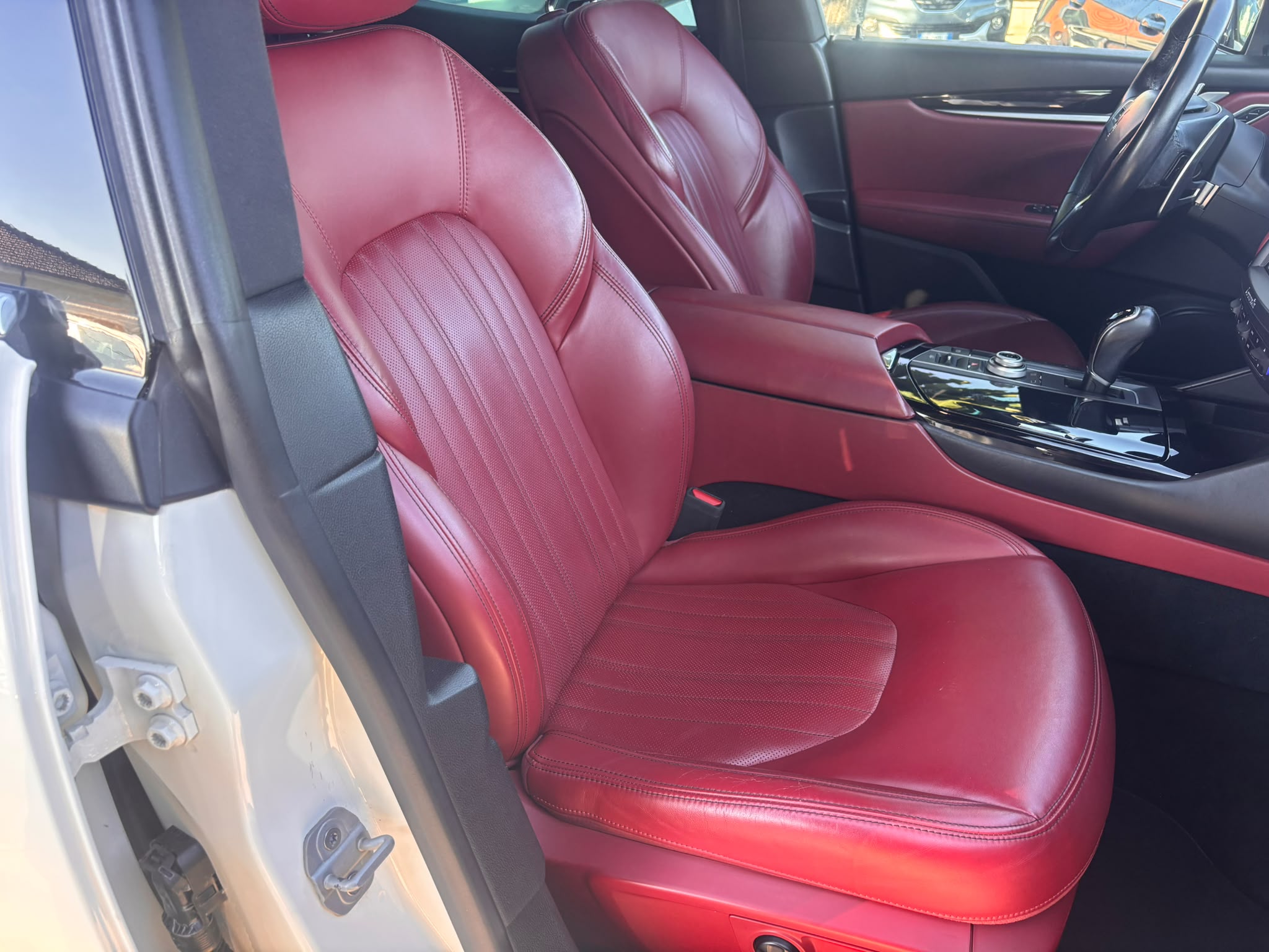 Maserati Levante V6 Diesel 275 CV AWD - immagine 10