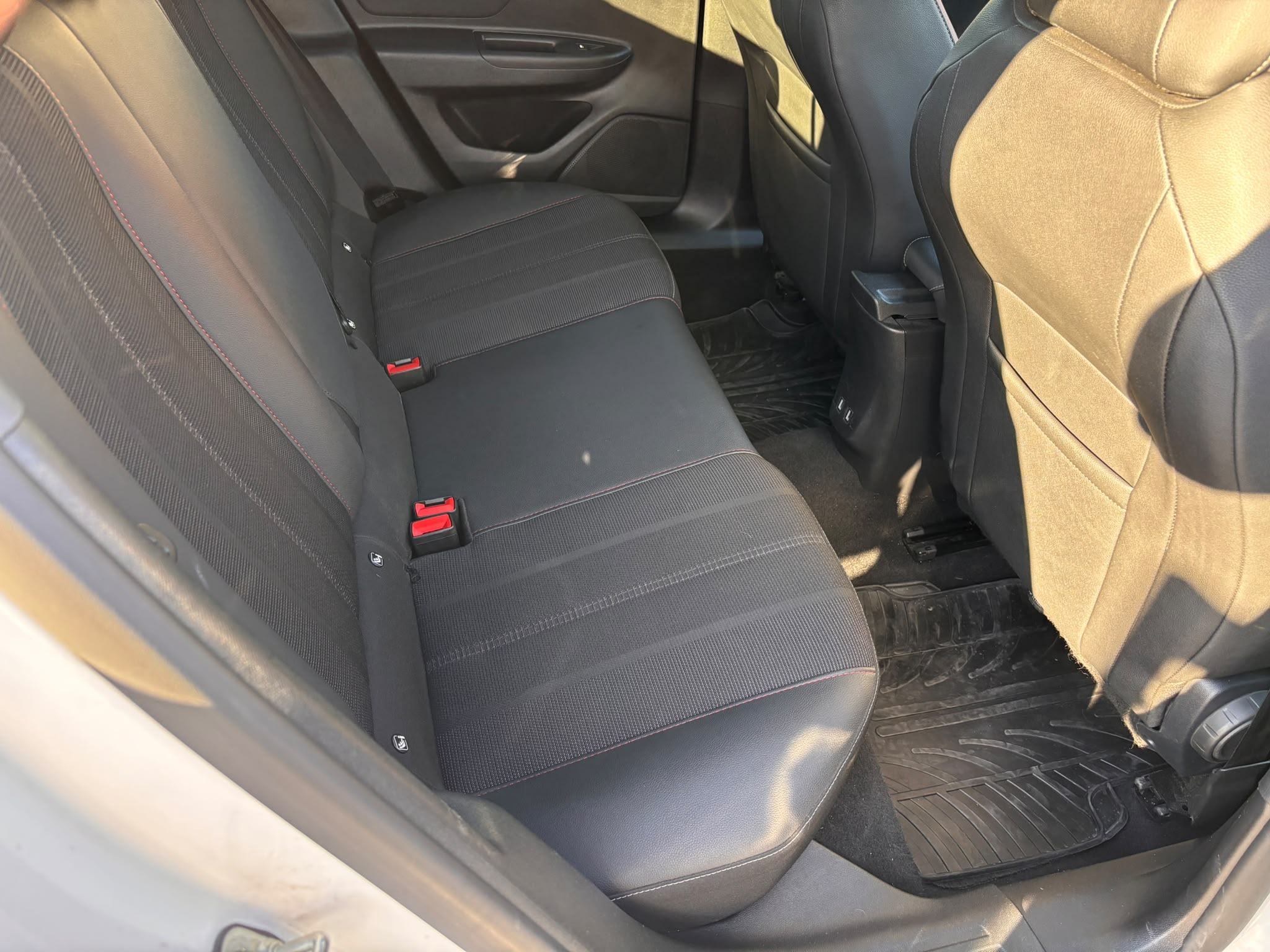 Opel Mokka 1.2 Turbo Ultimate - immagine 17