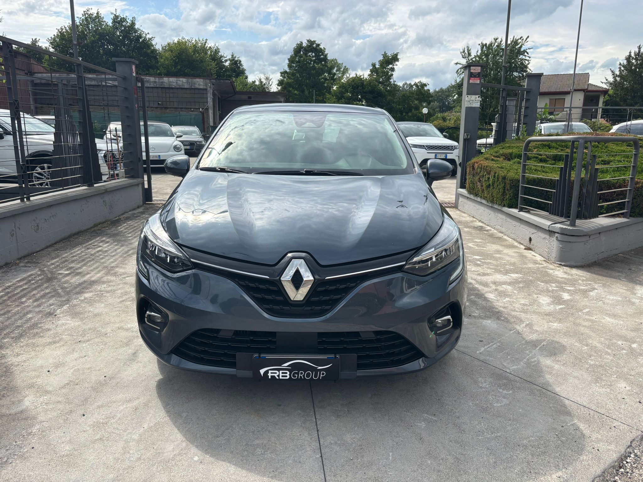 Renault Clio TCe 90 CV 5 porte Techno - immagine 2