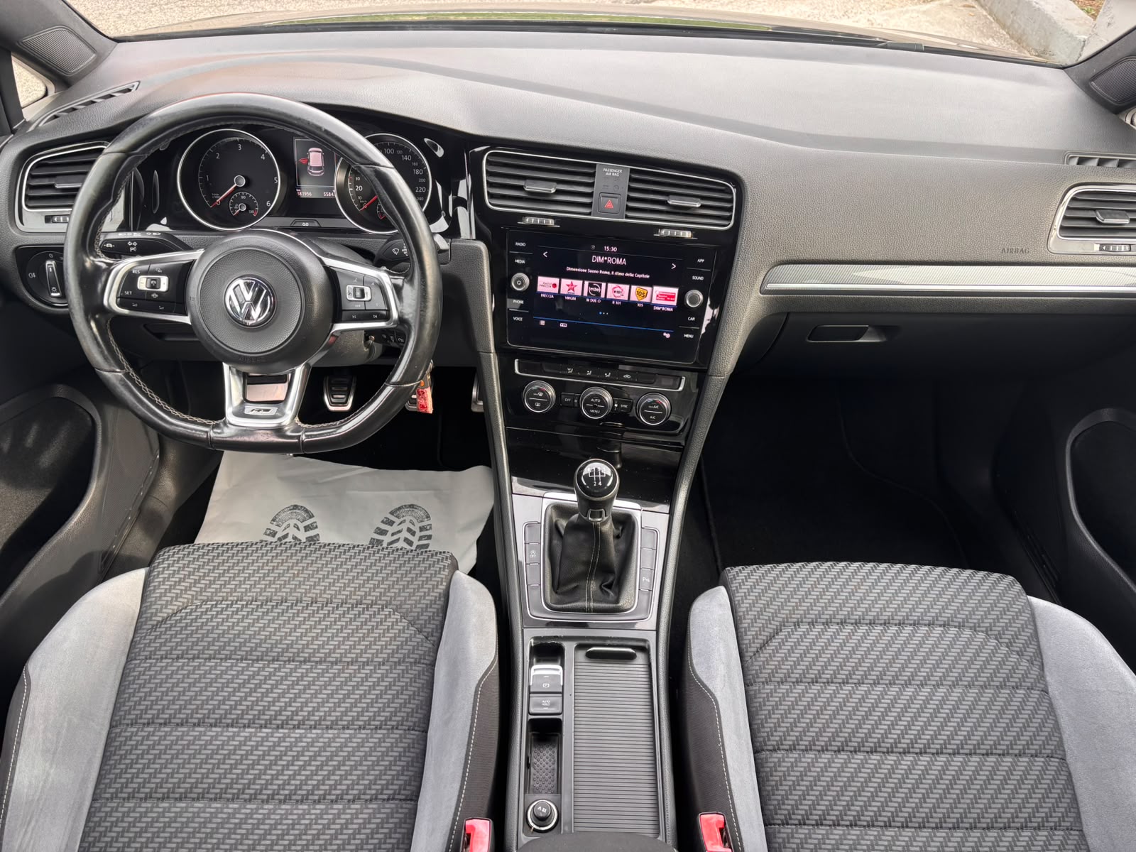 Volkswagen Golf VII 2017 5p 1.6 tdi R Line 115cv - immagine 9