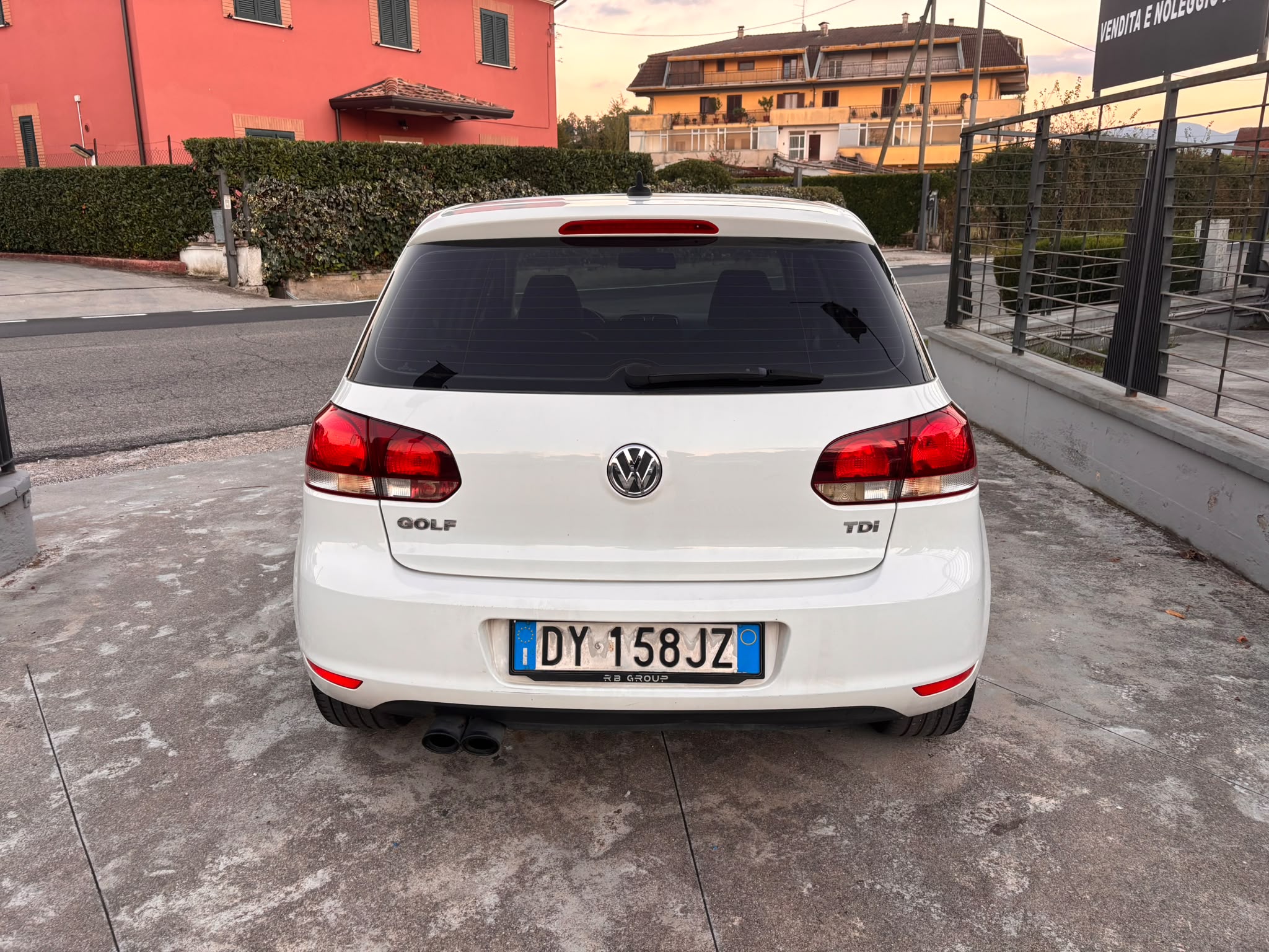 Volkswagen Golf 2.0 TDI 110CV DPF 5p. Comfort. - immagine 5