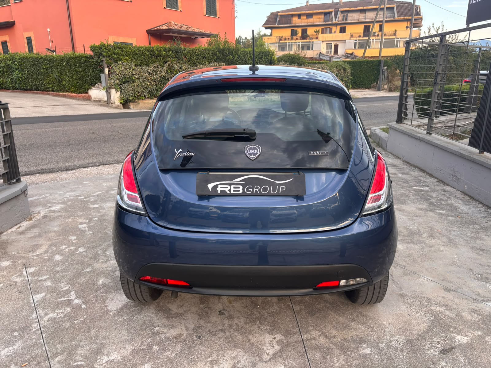 Lancia Ypsilon III 2021 1.0 firefly hybrid Gold Plus s - immagine 5