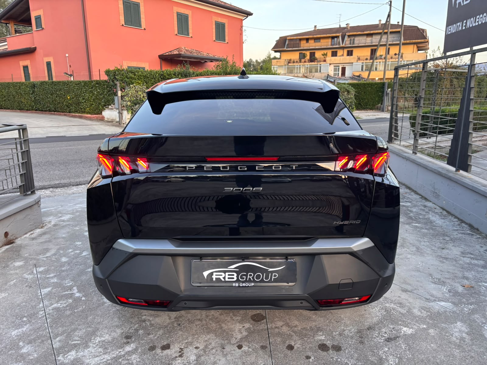 Peugeot 3008 III 2024 1.2 hybrid GT Exclusive 145cv e-dcs6 KM 0..!!! NO Vincoli di Finanz. - immagine 5