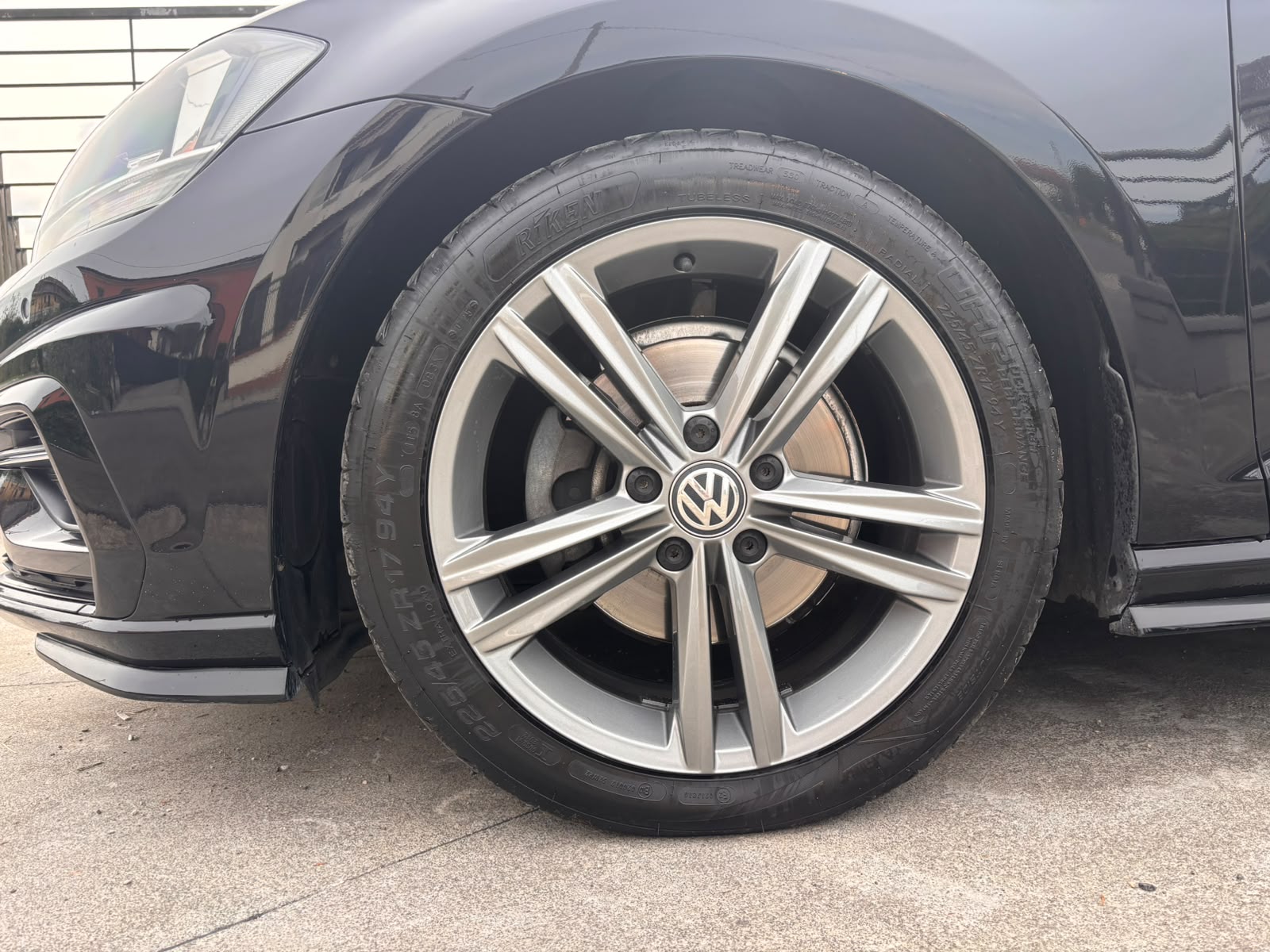Volkswagen Golf VII 2017 5p 1.6 tdi R Line 115cv - immagine 8