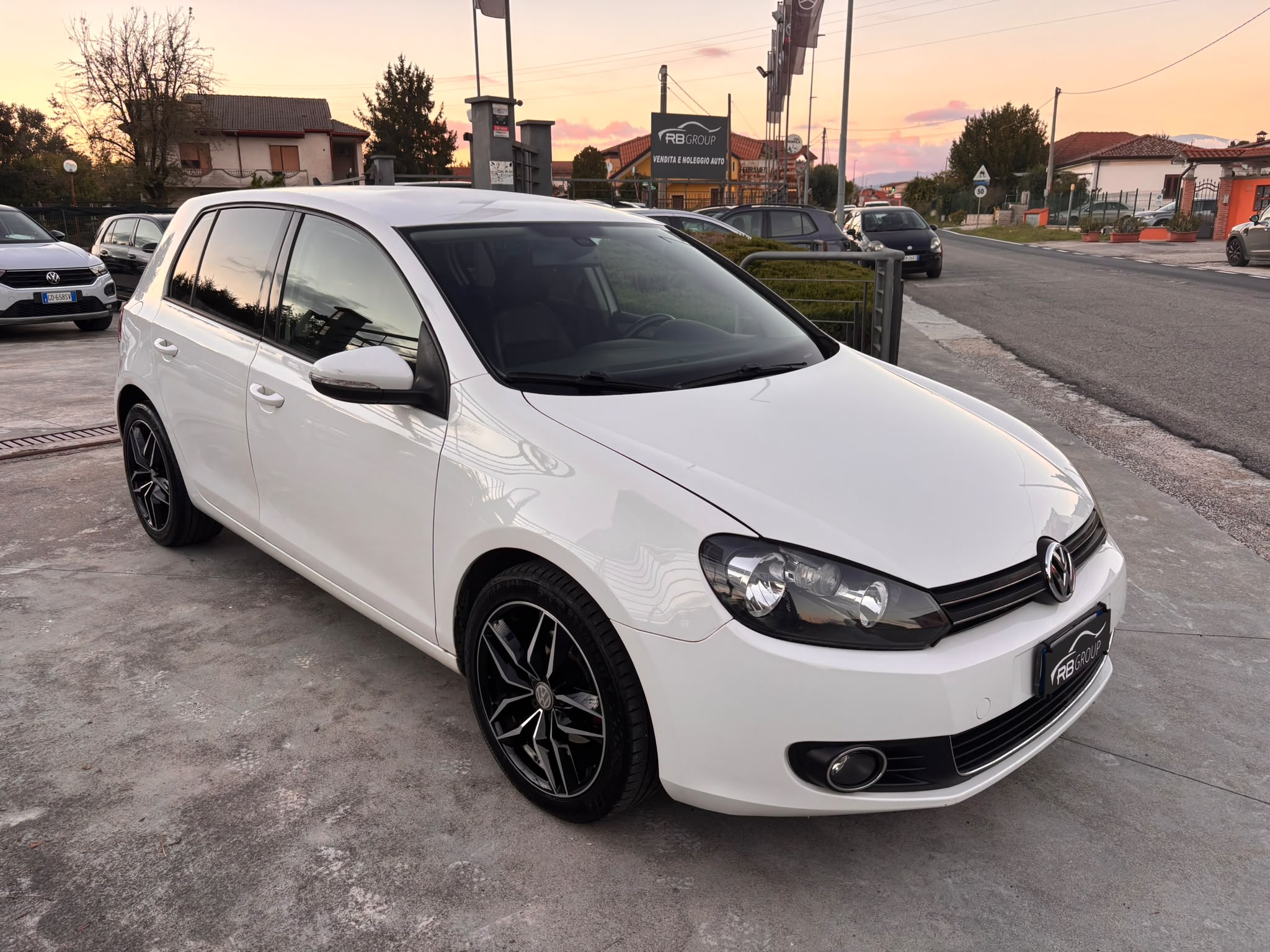 Volkswagen Golf 2.0 TDI 110CV DPF 5p. Comfort. - immagine 3