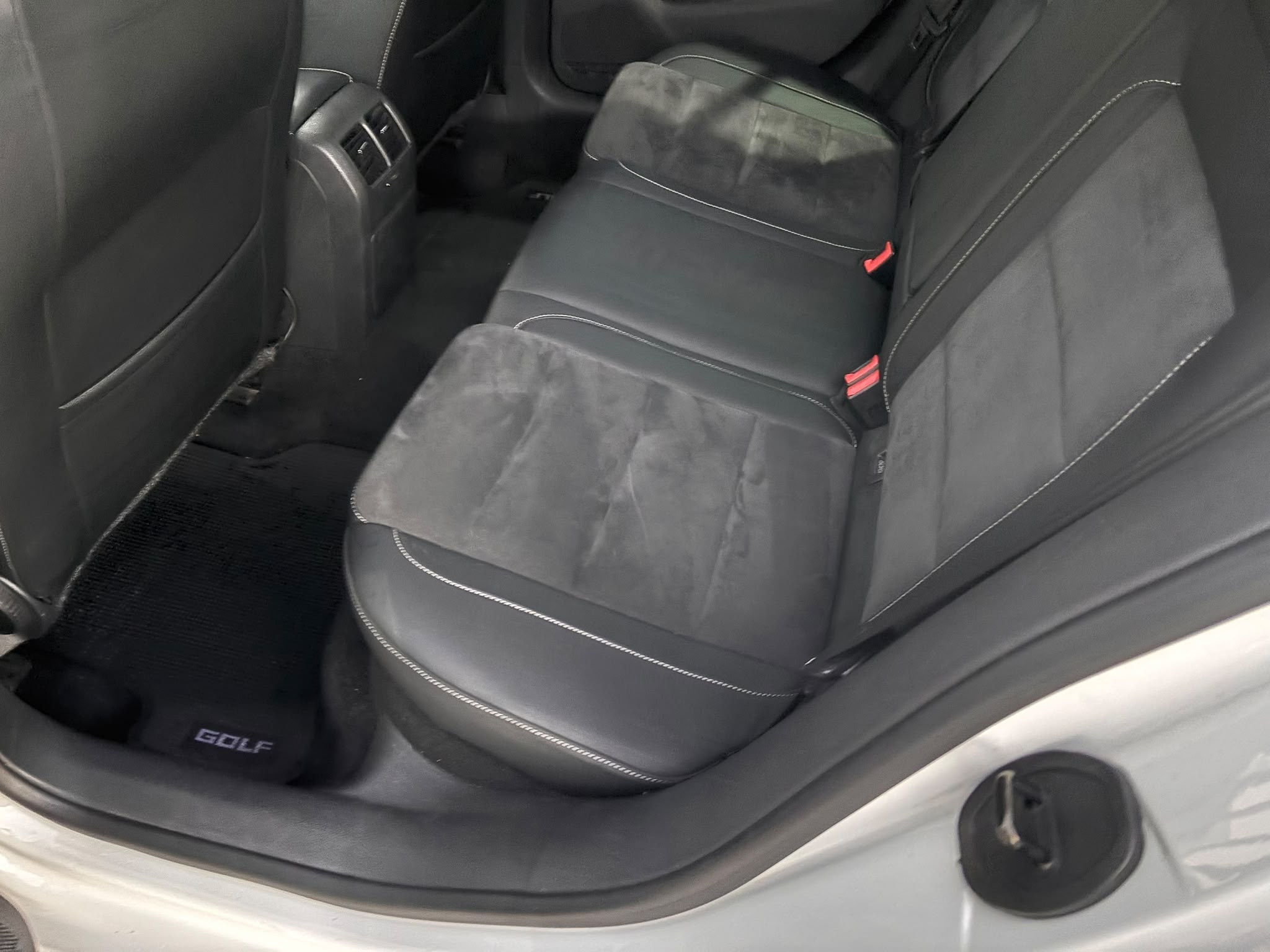 Volkswagen Golf 2.0 TDI 110CV DPF 5p. Comfort. - immagine 12