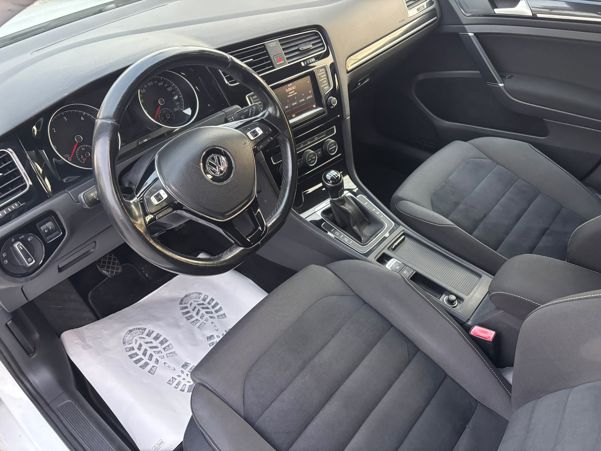 Volkswagen Golf VII 2014 5p 1.6 tdi Highline 4motion - immagine 8