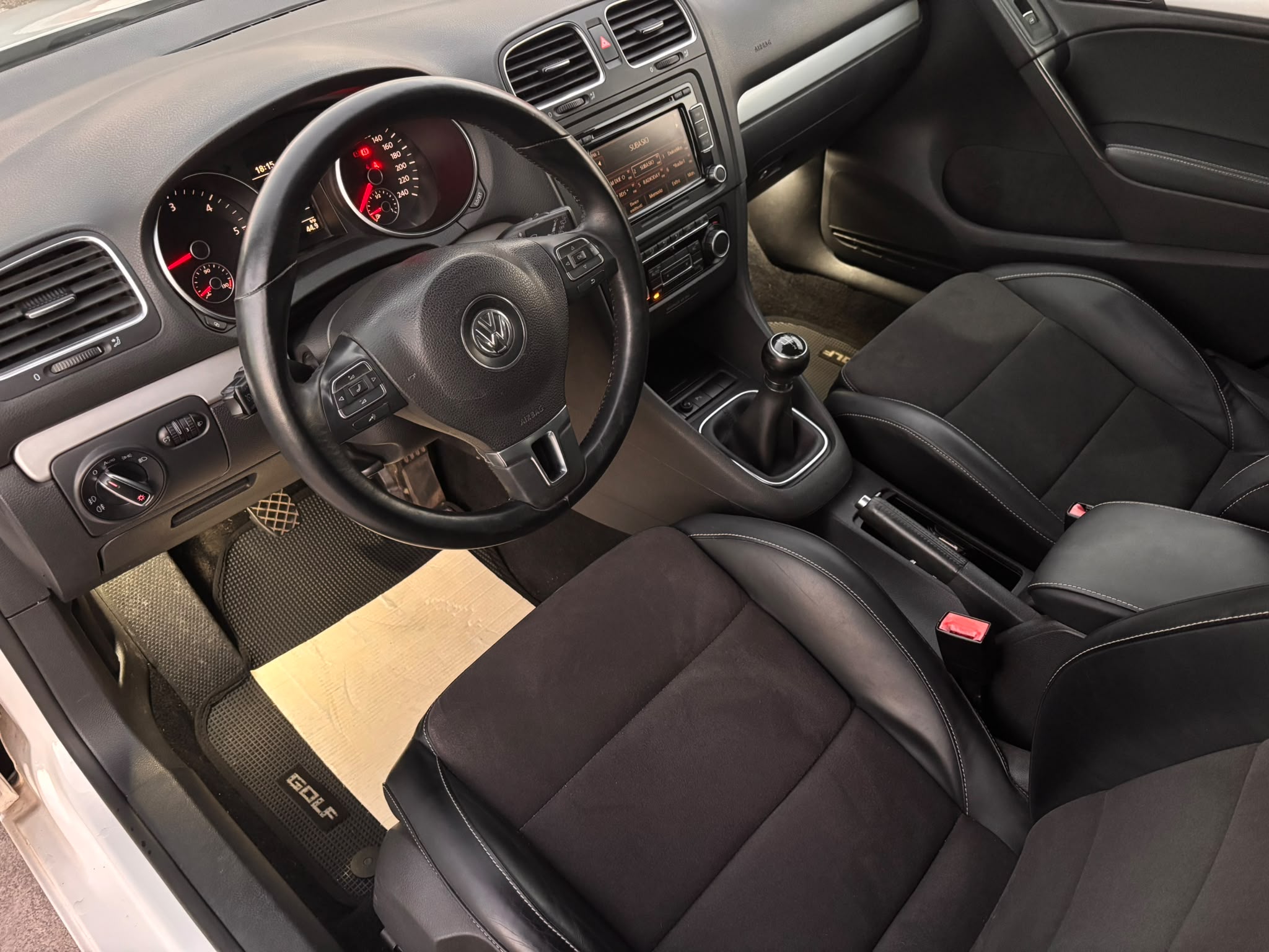 Volkswagen Golf 2.0 TDI 110CV DPF 5p. Comfort. - immagine 7