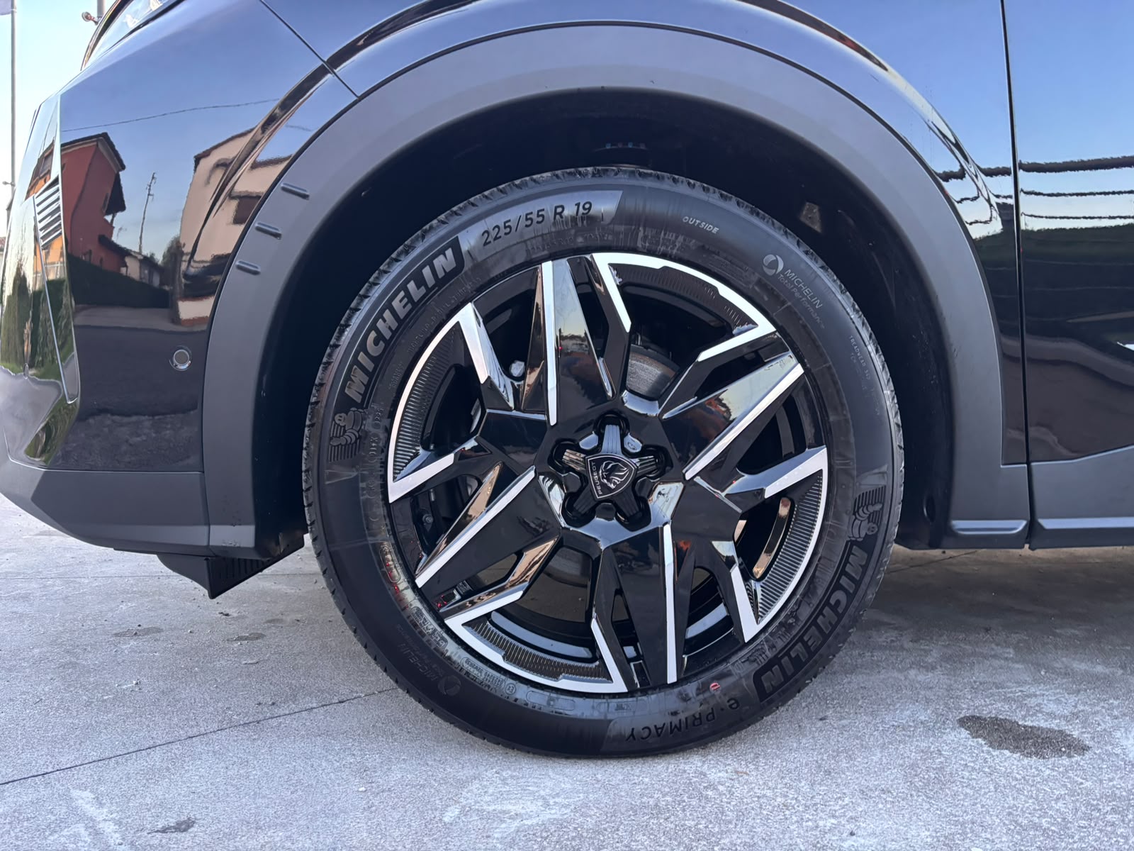Peugeot 3008 III 2024 1.2 hybrid GT Exclusive 145cv e-dcs6 KM 0..!!! NO Vincoli di Finanz. - immagine 8