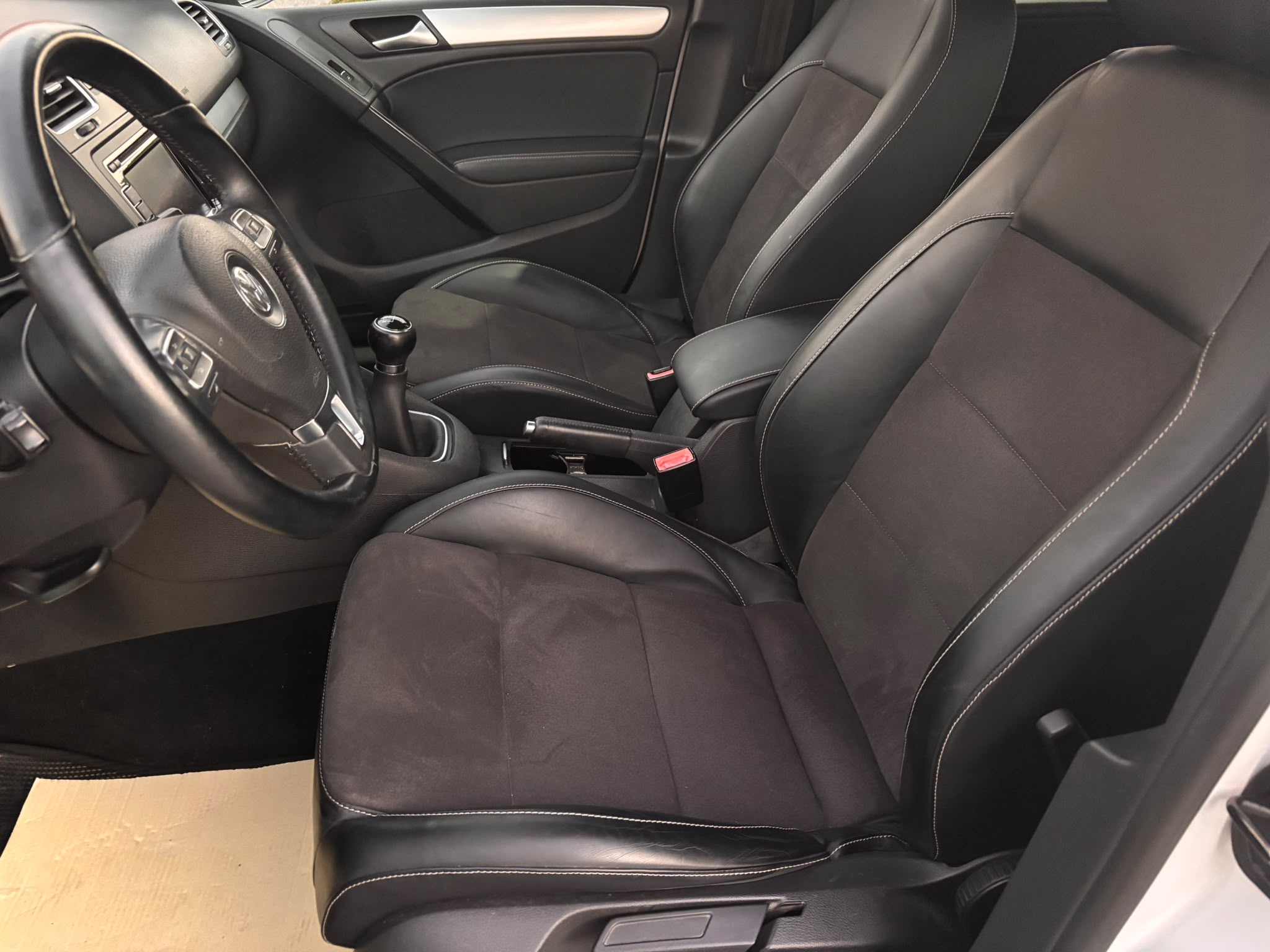 Volkswagen Golf 2.0 TDI 110CV DPF 5p. Comfort. - immagine 10
