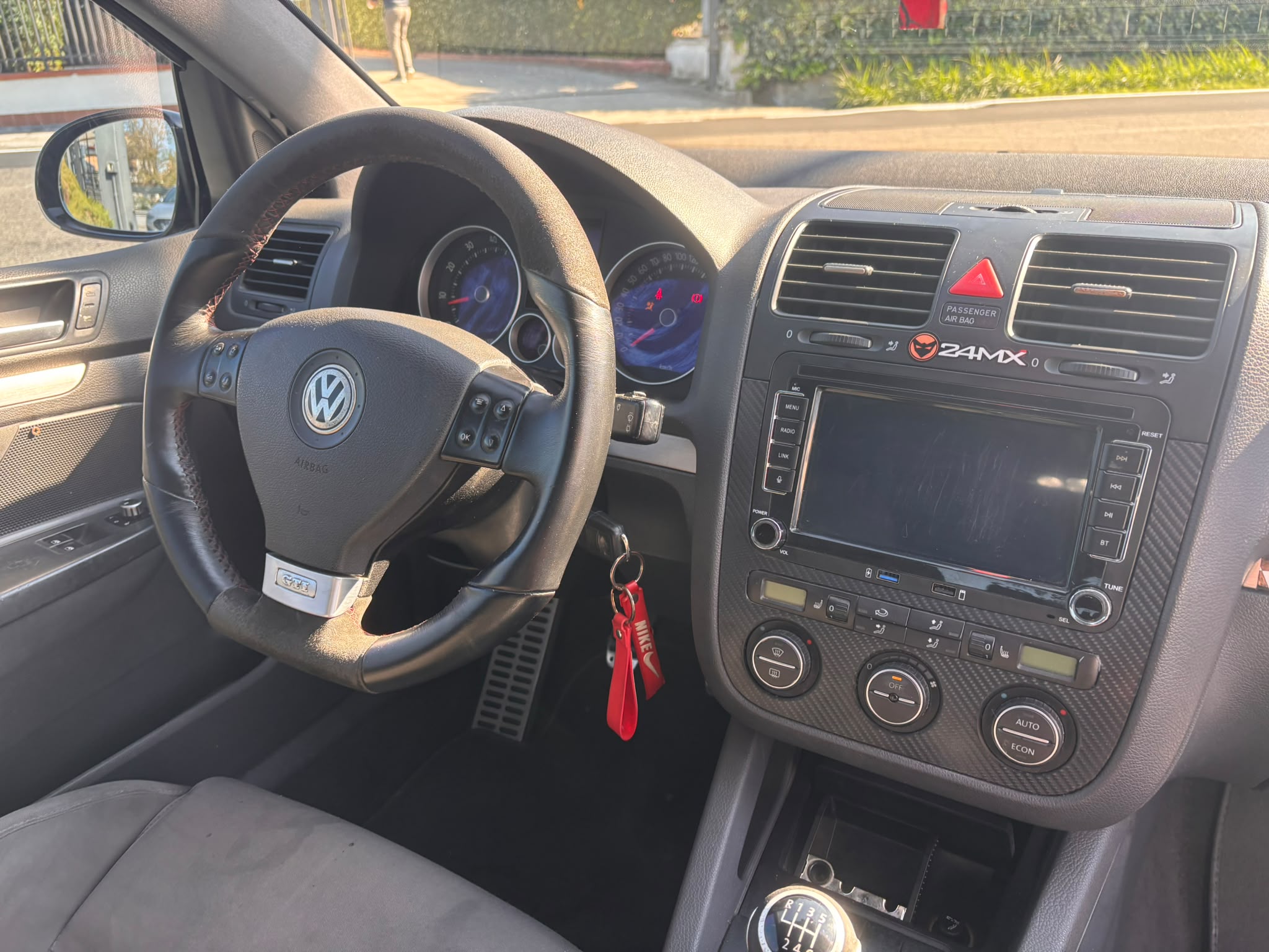 Volkswagen Golf GTI 2.0 TFSI 200 cv 3 Porte - immagine 8