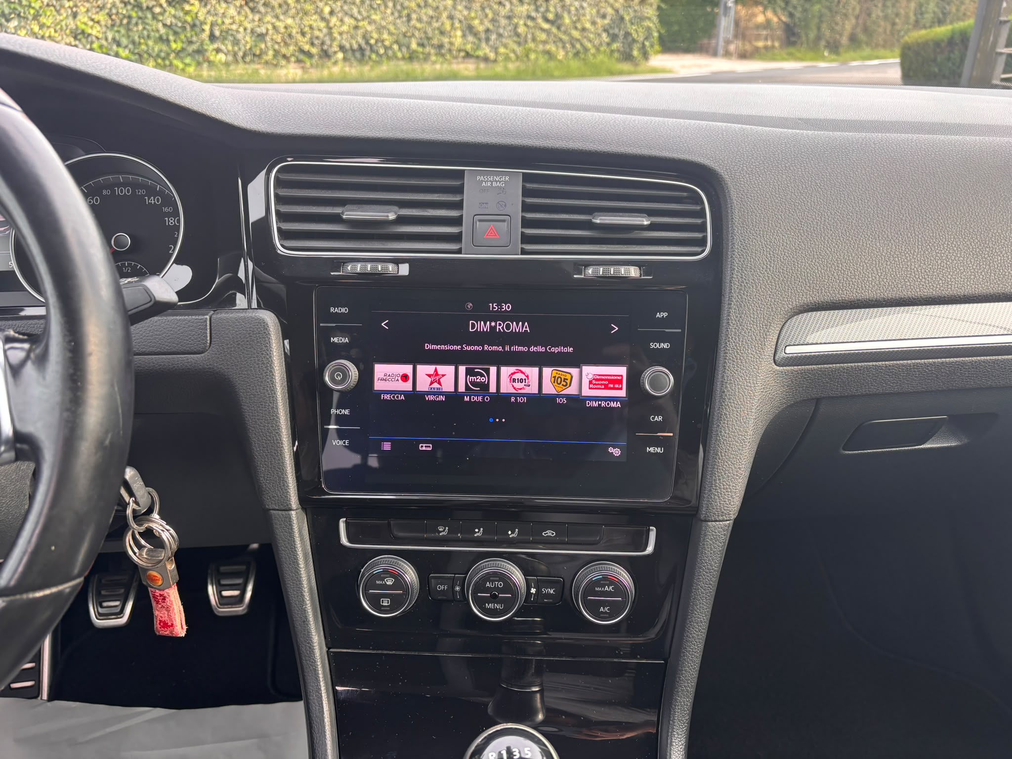 Volkswagen Golf VII 2017 5p 1.6 tdi R Line 115cv - immagine 14