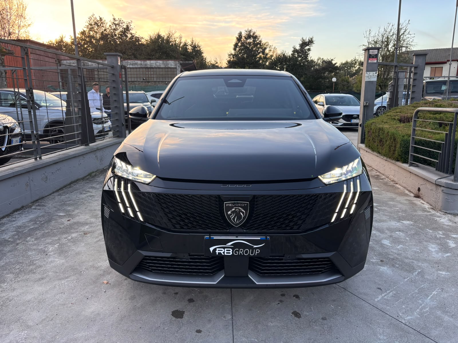 Peugeot 3008 III 2024 1.2 hybrid GT Exclusive 145cv e-dcs6 KM 0..!!! NO Vincoli di Finanz. - immagine 2