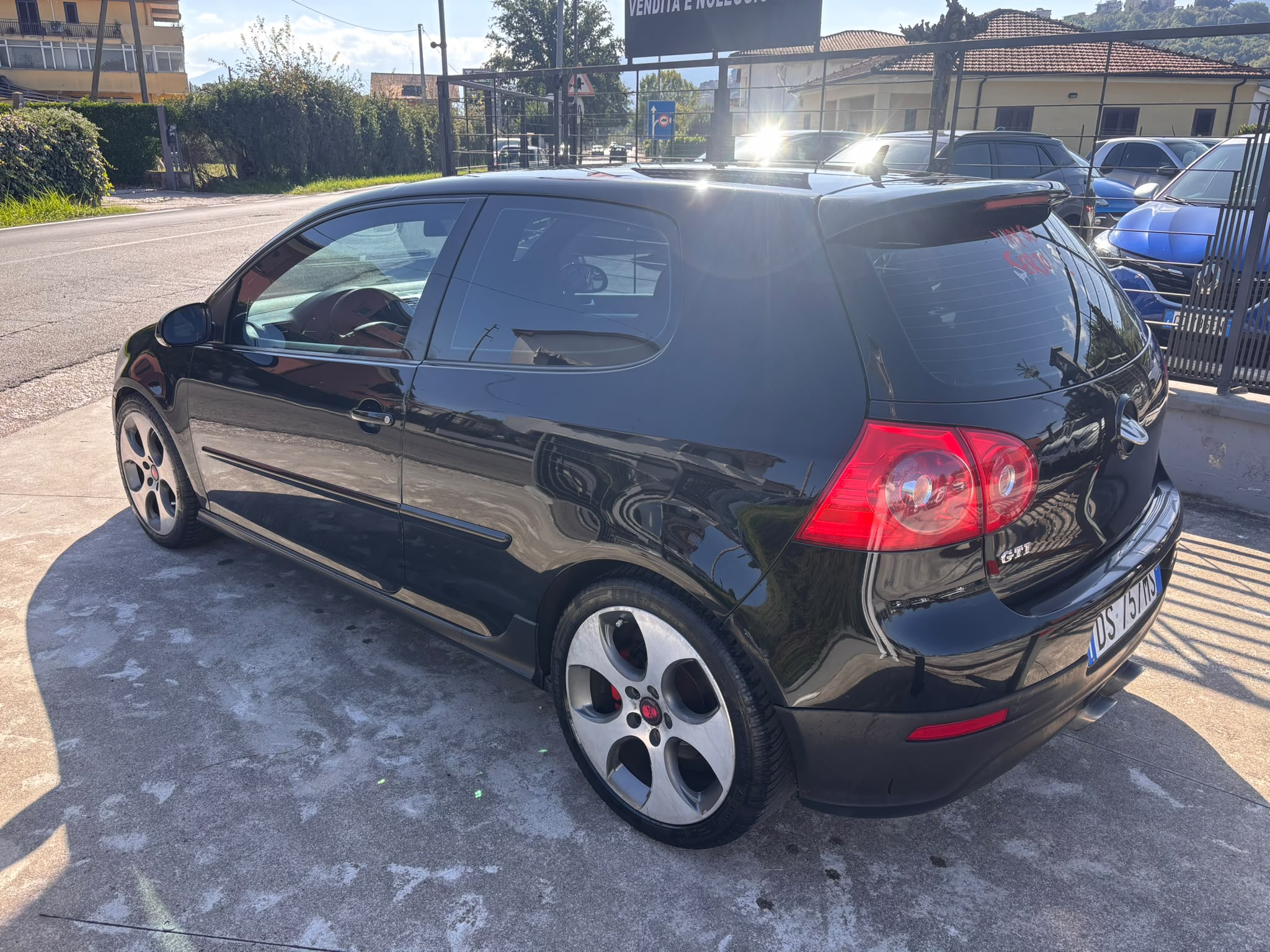 Volkswagen Golf GTI 2.0 TFSI 200 cv 3 Porte - immagine 6